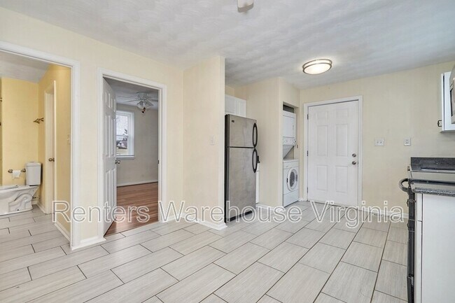 Building Photo - 3502 Commonwealth Ave