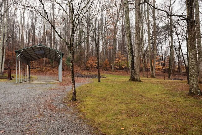 Building Photo - 521 Baywood Dr