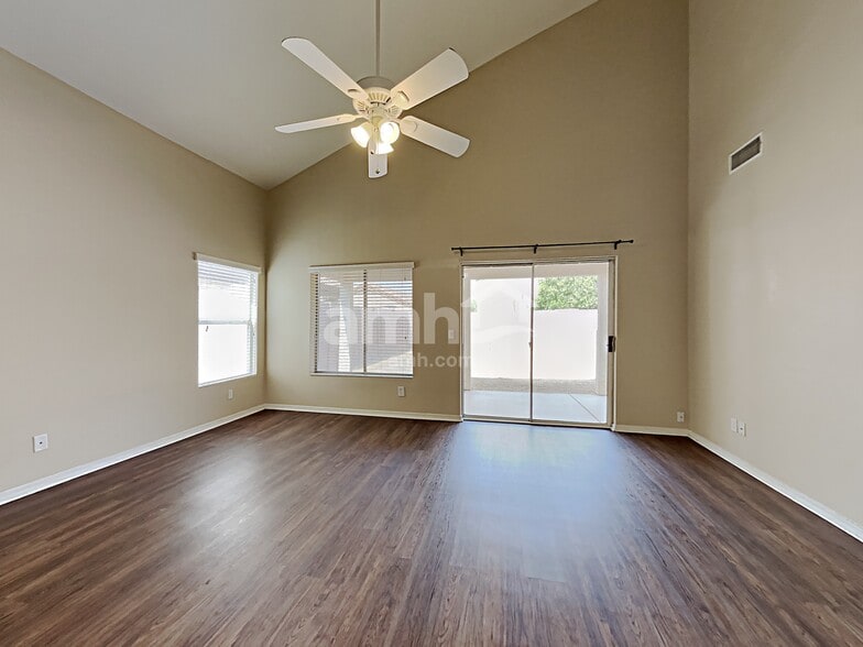 Building Photo - 20416 N 31st Way