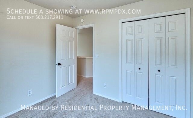 Building Photo - 23992 SW Red Fern Dr