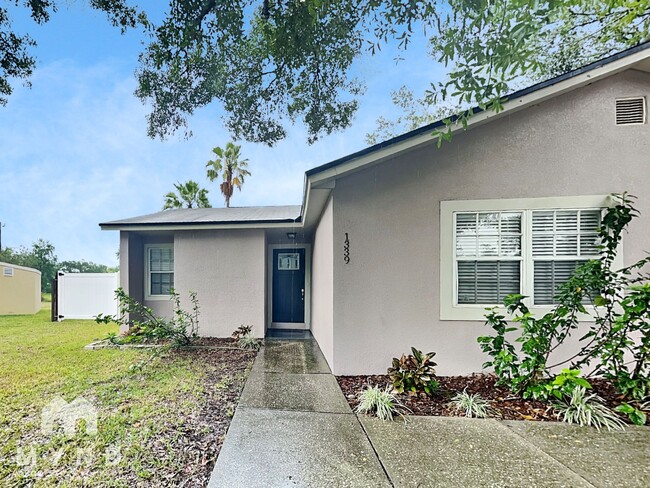 Primary Photo - 1339 Primrose Ct