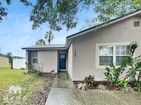 Building Photo - 1339 Primrose Ct
