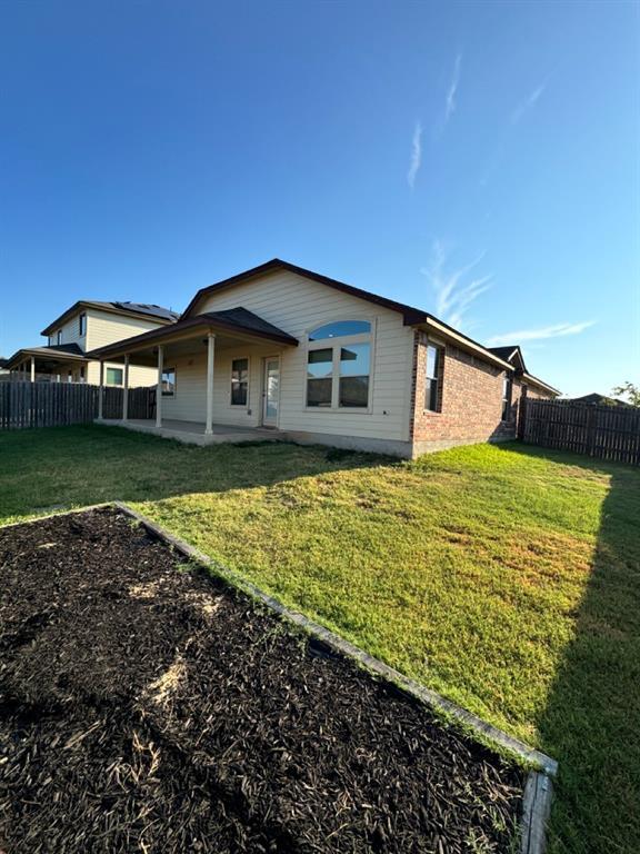 Building Photo - 203 Plata Ln
