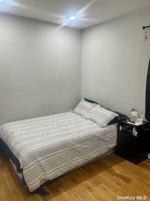 Building Photo - 515 Beach 43rd St