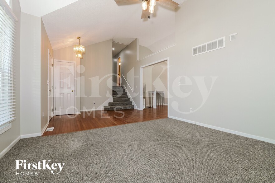 Building Photo - 1409 NE 101st Terrace