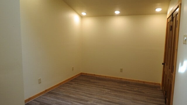 Building Photo - 11 Plumb St