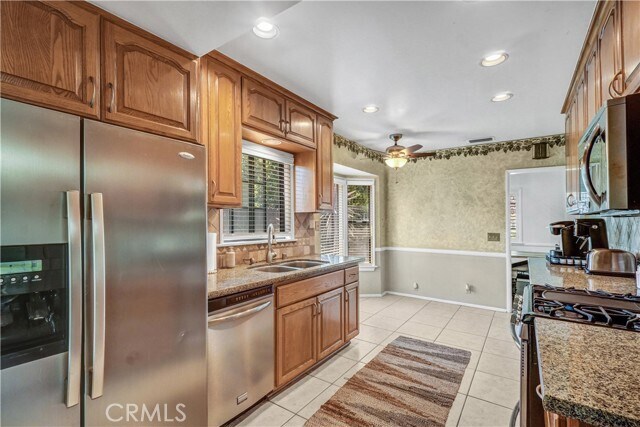 Building Photo - 4728 Sunfield Ave
