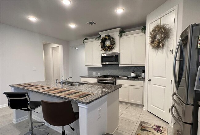 Building Photo - 2757 Bocelli Pl
