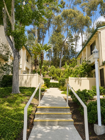 Walkway to Condo - 8775 Gilman Dr
