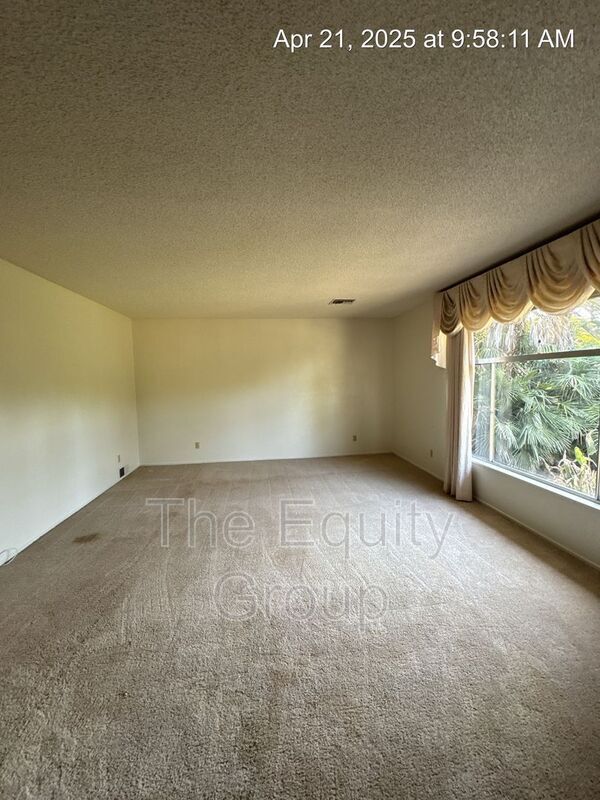 Building Photo - 5342 Avenue 280