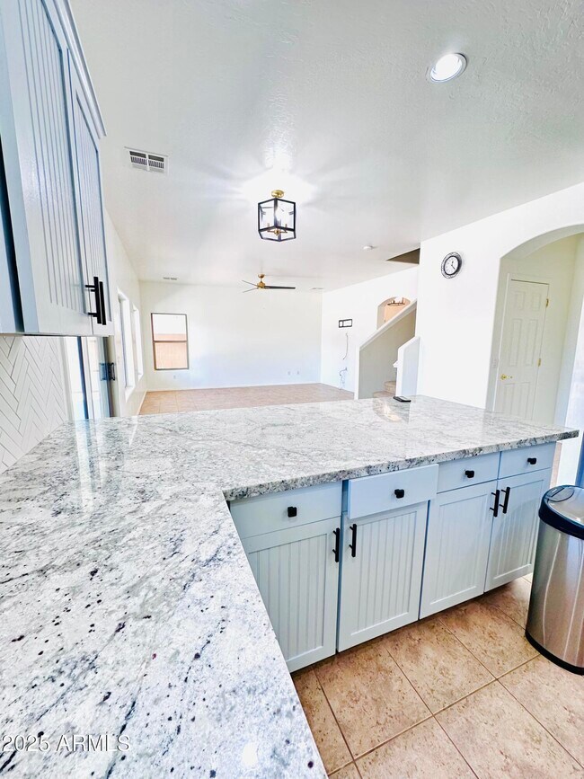 Building Photo - 3288 W Mineral Butte Dr