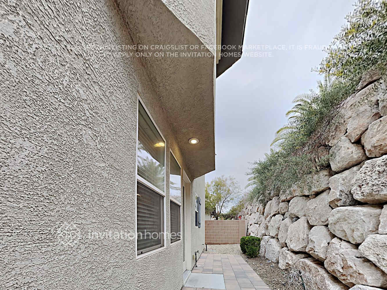 Building Photo - 765 Feather Ridge Dr