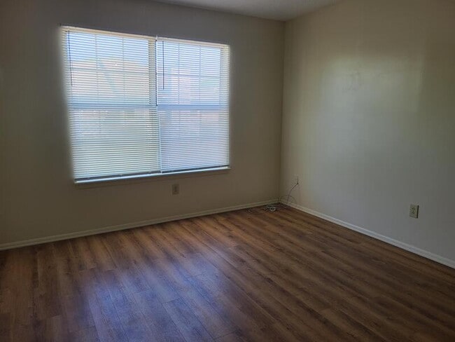 Building Photo - 4103 Thalia Station Circle - .