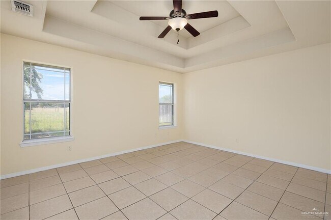 Building Photo - 2323 N Opal St