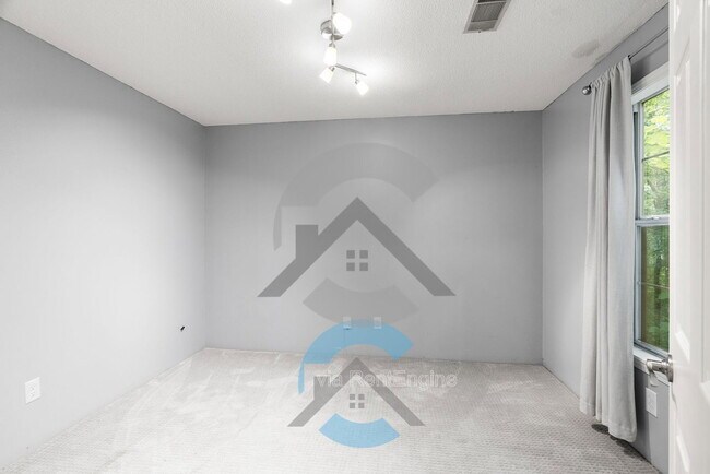 Building Photo - 10 Sweet Gum Ct