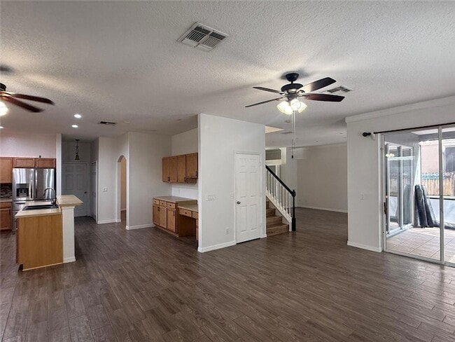 Building Photo - 4413 Riverton Dr