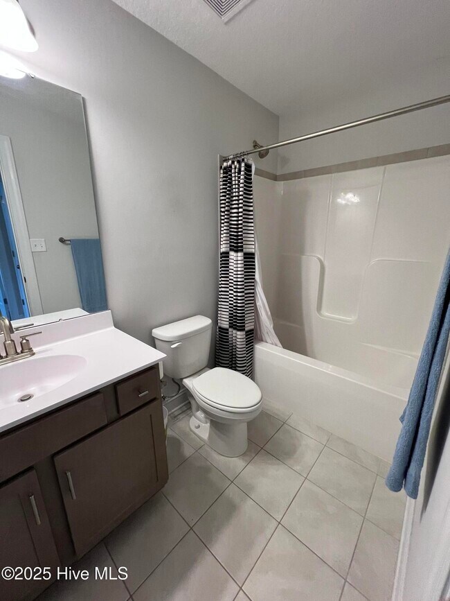 Building Photo - 629 Indigo Johnston Dr
