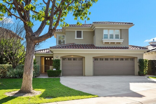 Building Photo - Exclusive Pelican Ridge Home.