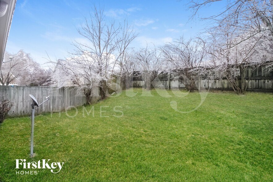 Building Photo - 6853 Shorey Ln