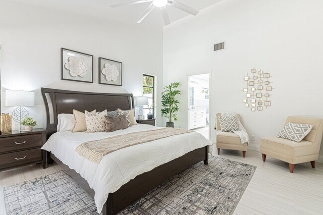 Building Photo - Naples Annual Rental –Single-Family Home w...