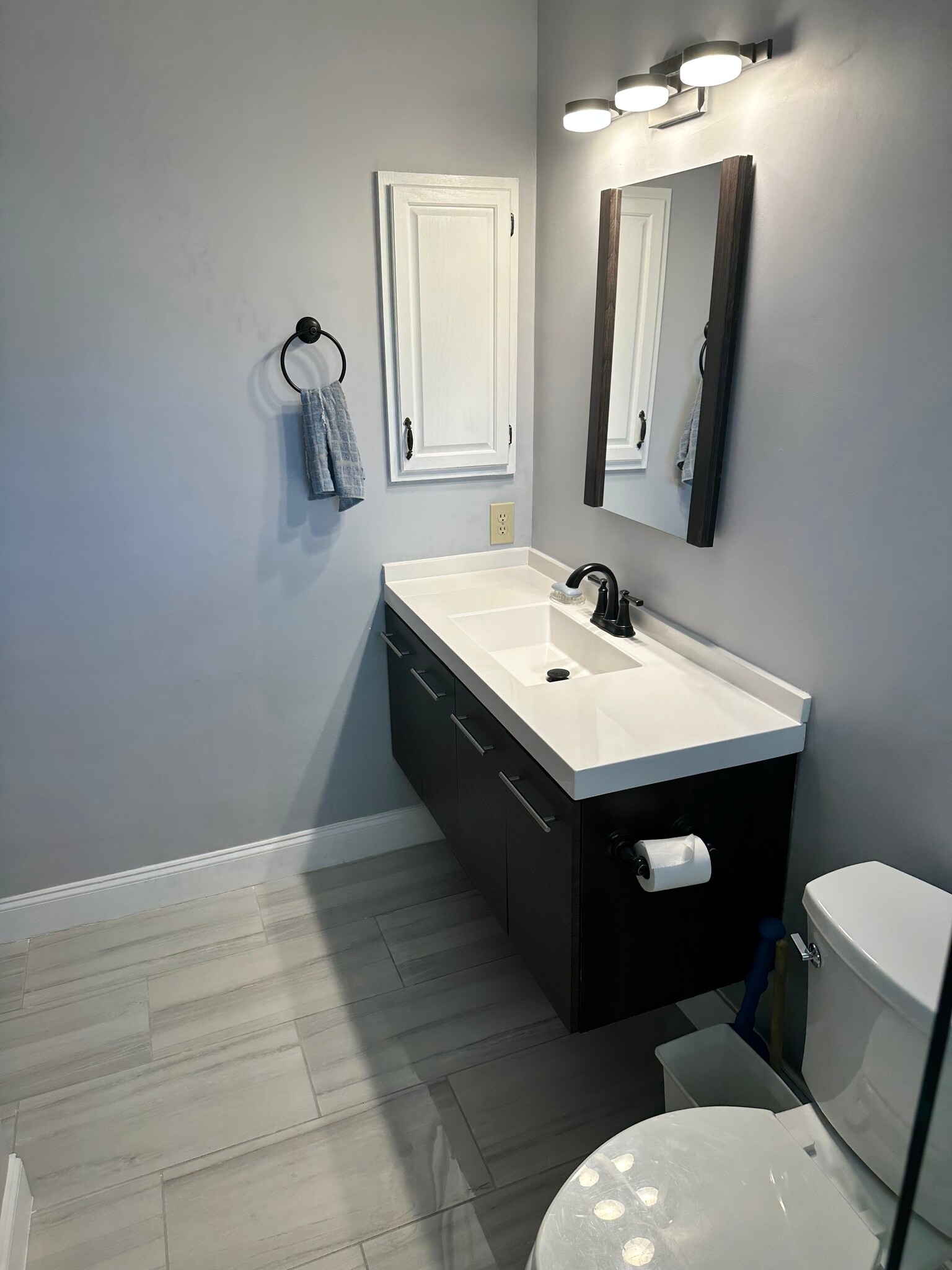Private Bath - 11265 Amy Frances Ln