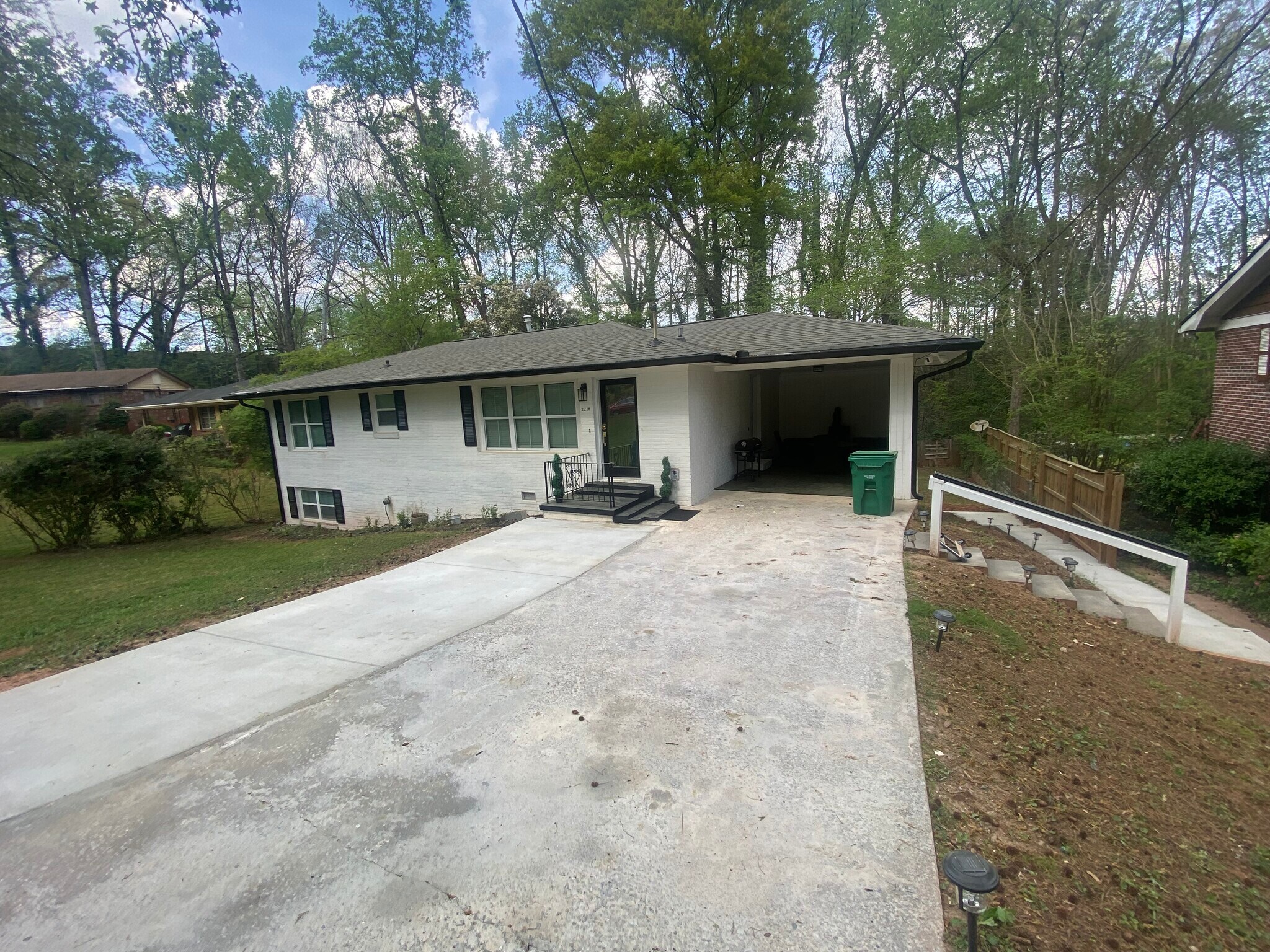 Building Photo - 2218 Acelia Ct