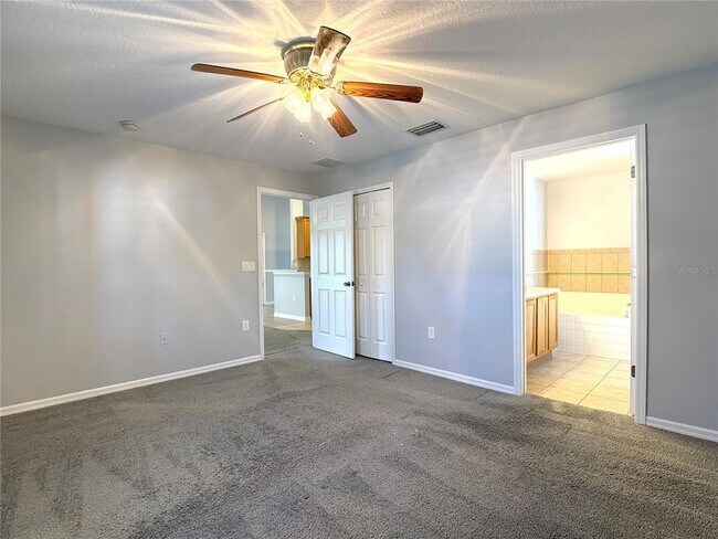 Building Photo - 310 White Ibis Ln