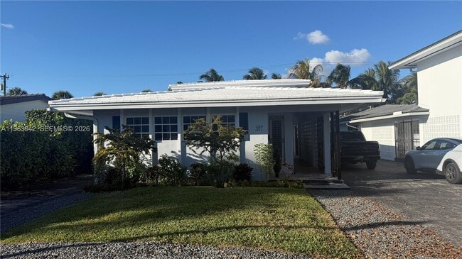 Building Photo - 1209 Campo Sano Ave