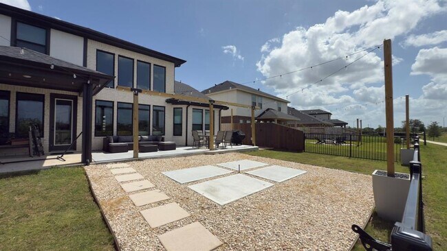 Building Photo - 31422 Beacon Cove Trl