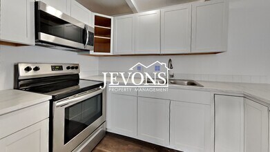 Building Photo - Cascade Village - Building A