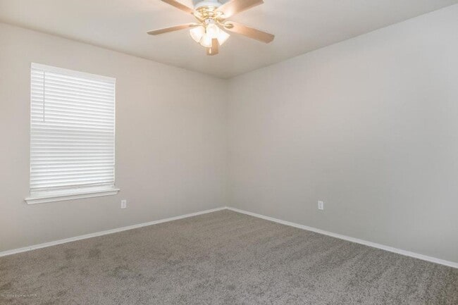 Building Photo - Located in Canyon TX Close to WT !!! 3/2/2 CH/A