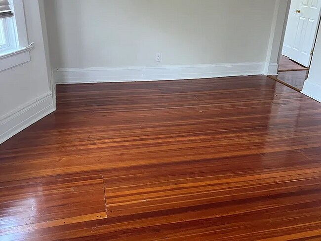 Building Photo - 743 Gramatan Ave