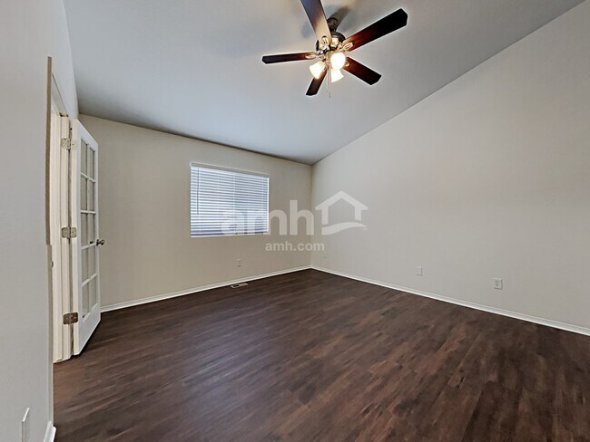 Building Photo - 5052 Sacred Feather Dr
