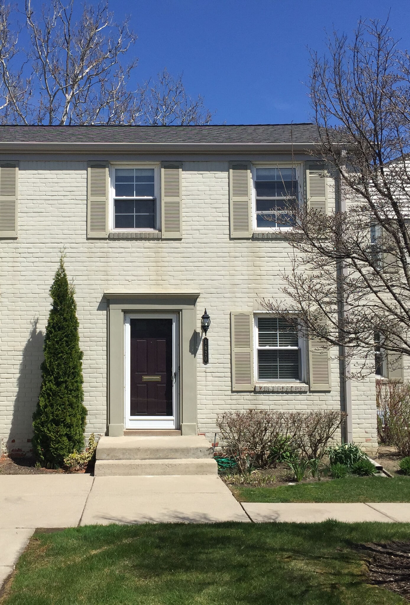 Building Photo - 1620 Graefield Rd