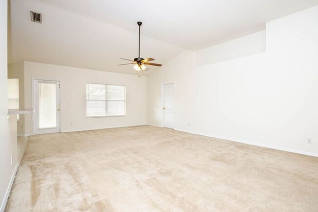 Building Photo - Single family home in Keystone Pointe, St....