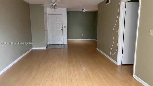 Building Photo - 2820 N Oakland Forest Dr