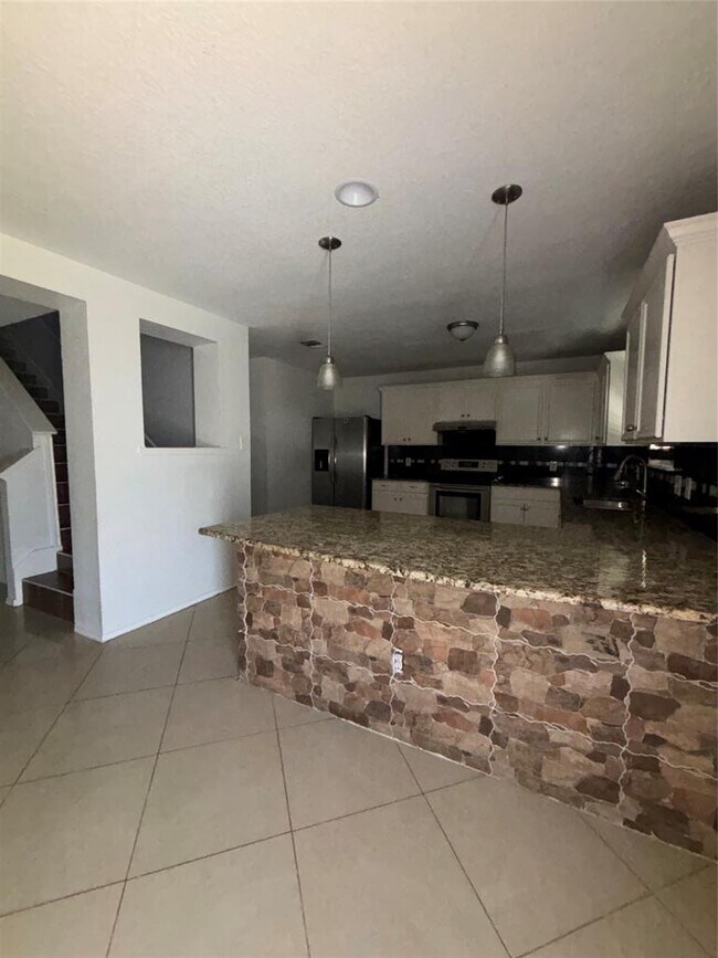 Building Photo - 5600 War Admiral Dr