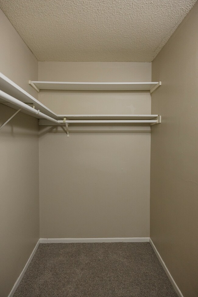 2025_12-04 13331 Court Place-88_websize.jpg - Court Place Townhomes