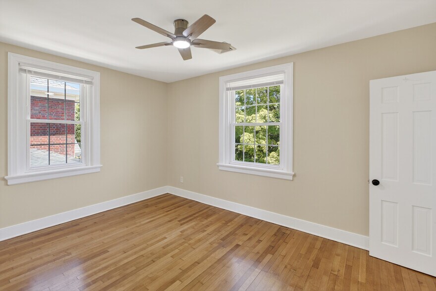 Building Photo - 3208 Griffin Ave
