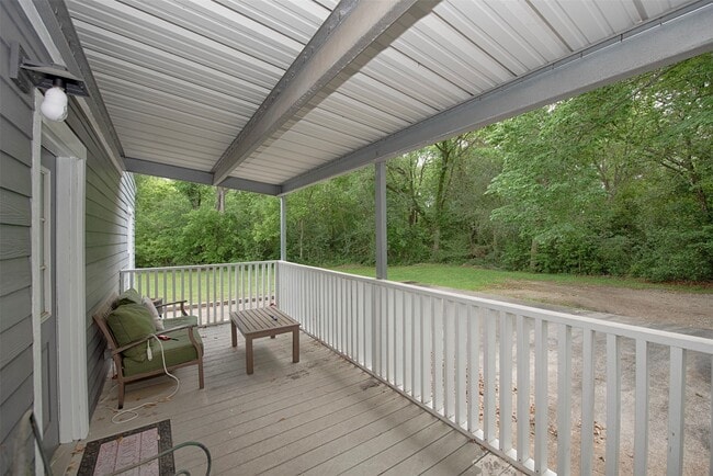 Building Photo - 715 Grand Ave