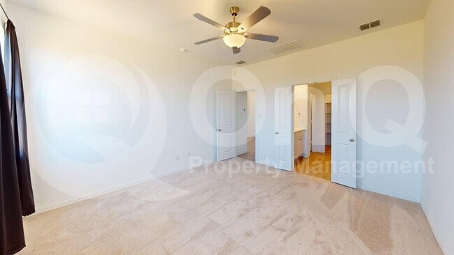 Building Photo - 4849 Sagerun Dr