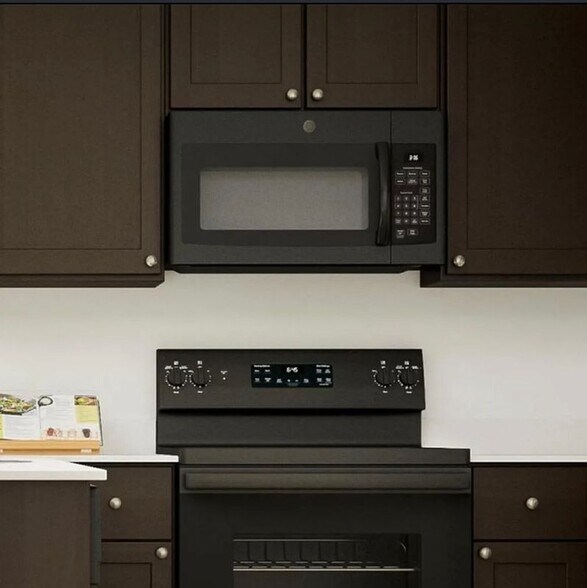 Building Photo - 905 Mountain Laurel Rd