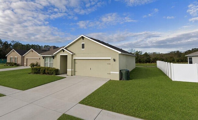 Building Photo - 1865 Jackson Oaks Dr