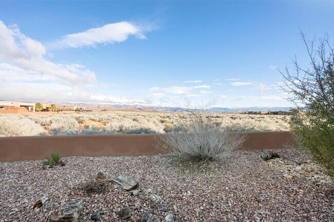 Building Photo - Stunning home with Unobstructed Panoramic Views of Pine Valley Mountain —  6-Month Lease Only