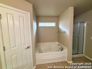 Building Photo - 5556 Columbia Dr