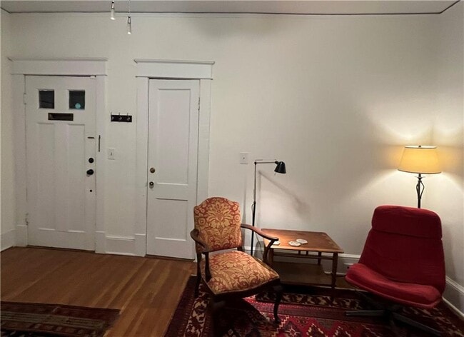 Building Photo - 1168 Orme Cir NE