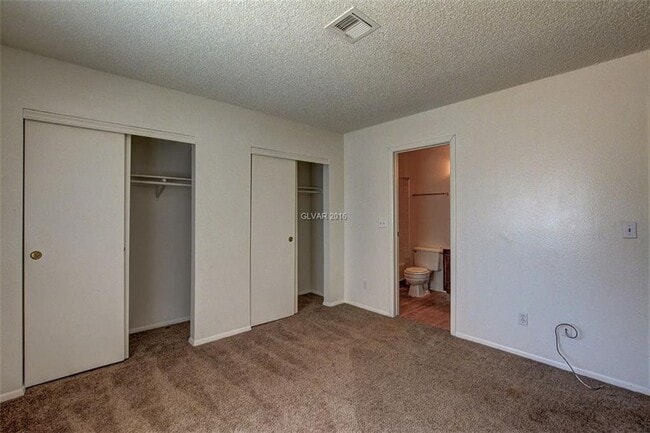 Building Photo - 2841 Wheelwright Dr