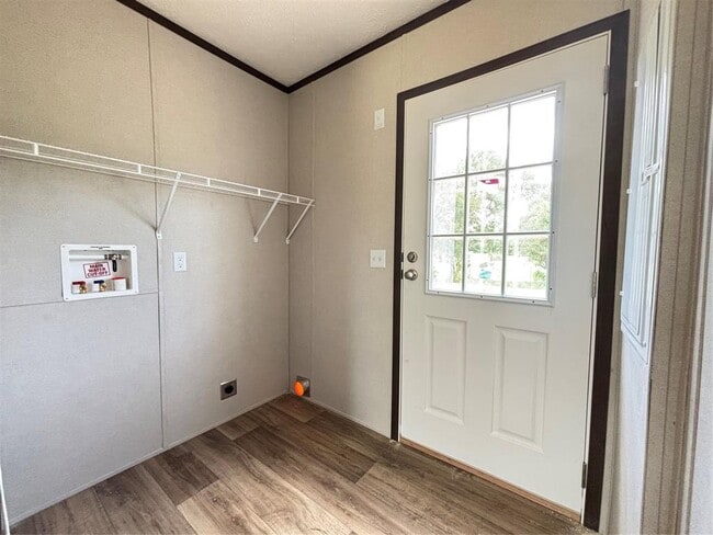 Building Photo - 277 Elm Forest Loop