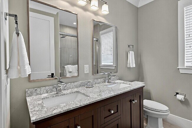 Building Photo - 50 Seascape Dr