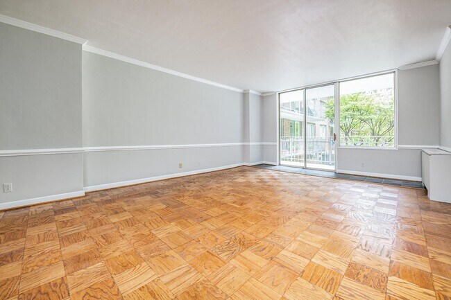 Building Photo - 4100 Cathedral Ave NW